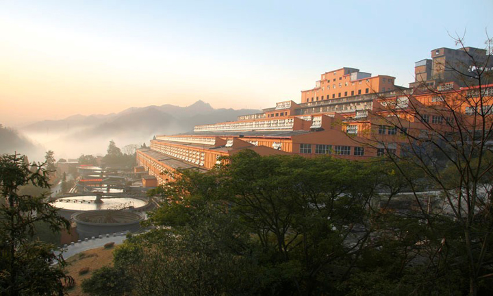 河池(chi)市華錫集(jí)團