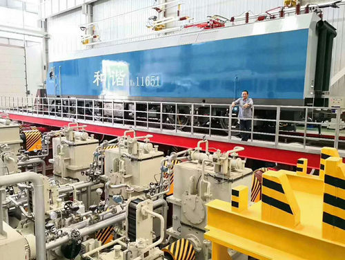 泉州金(jin)优电子制(zhi)造有限责(ze)任公司(WAP站(zhàn))将緊跟中(zhōng)車步伐更(geng)創佳績